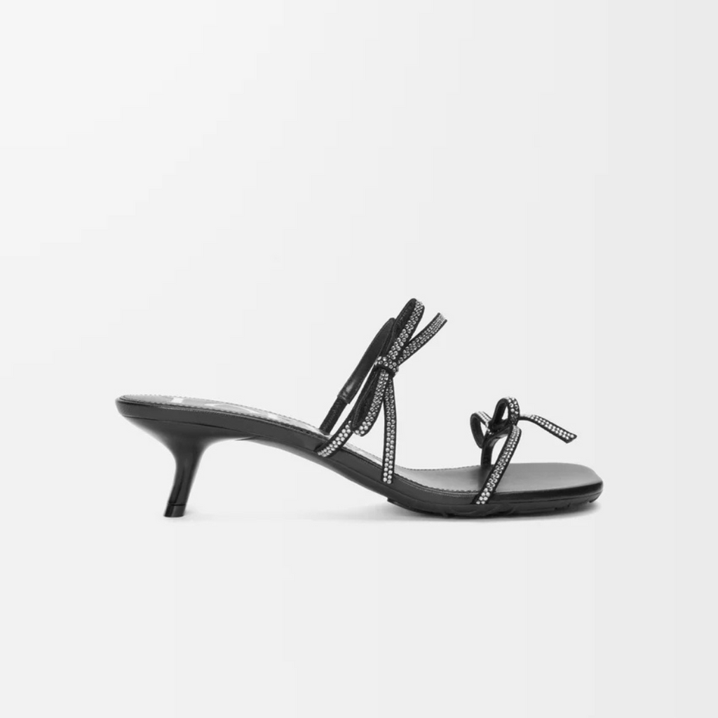 Black Petal Sandal