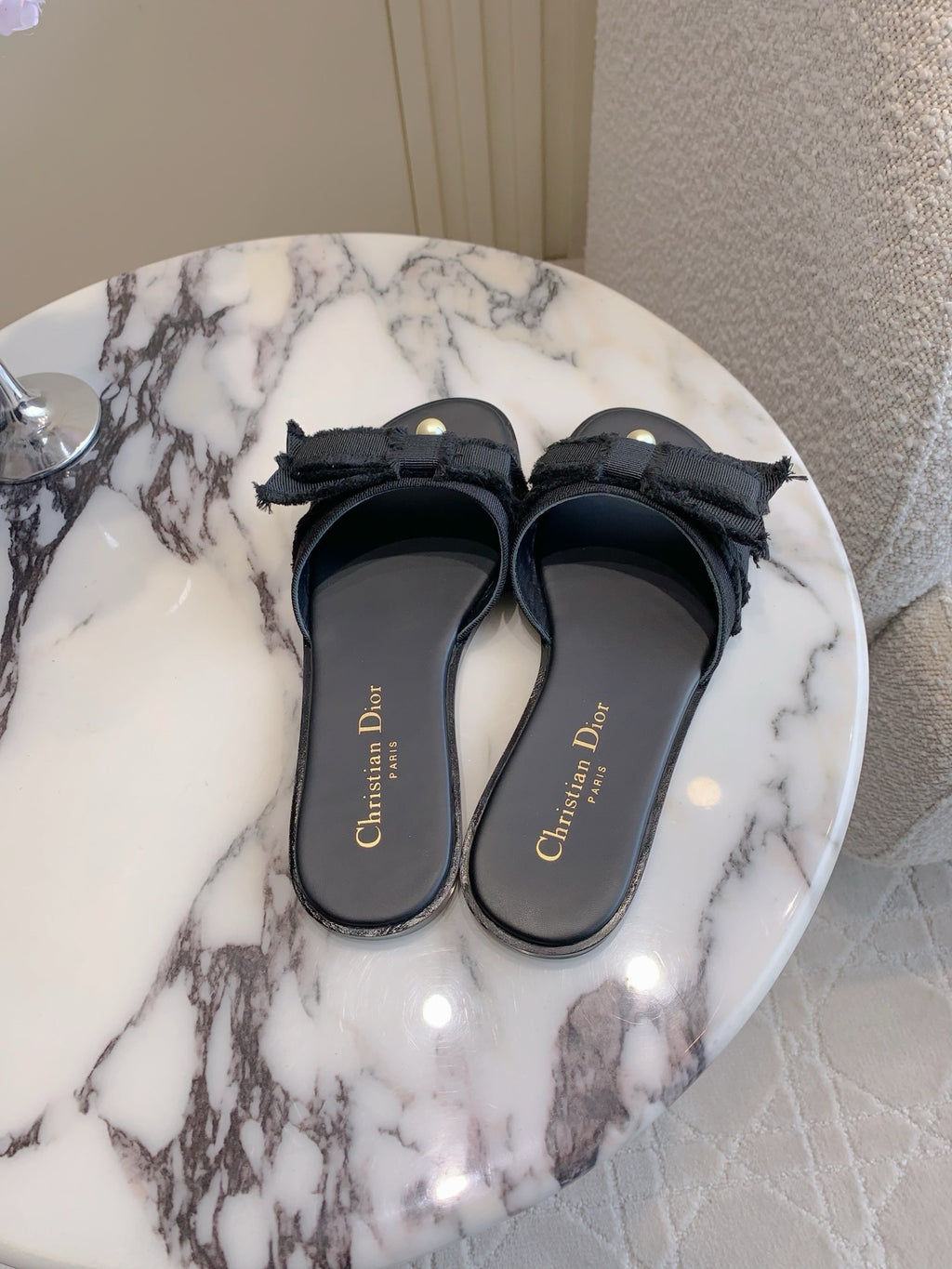 Black Adiorable Slide