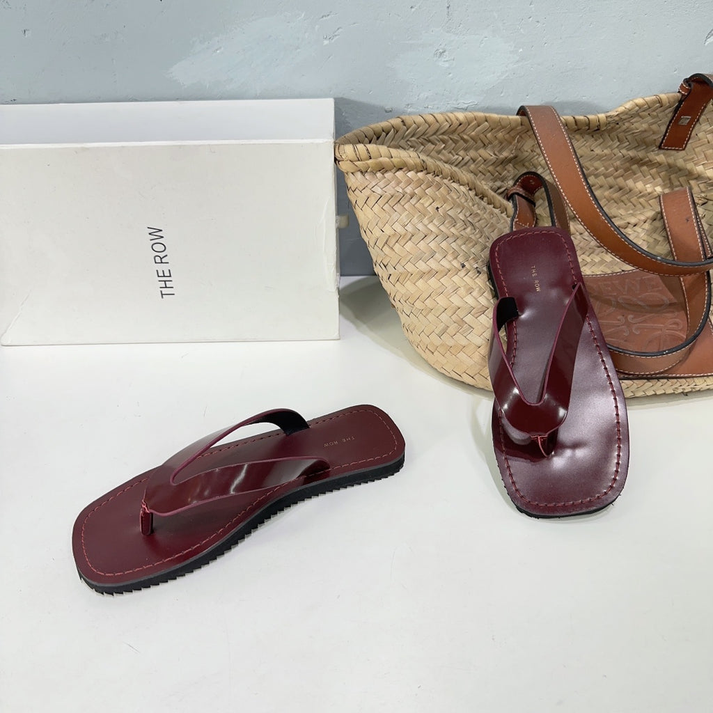 Bordeaux City Flip Flop