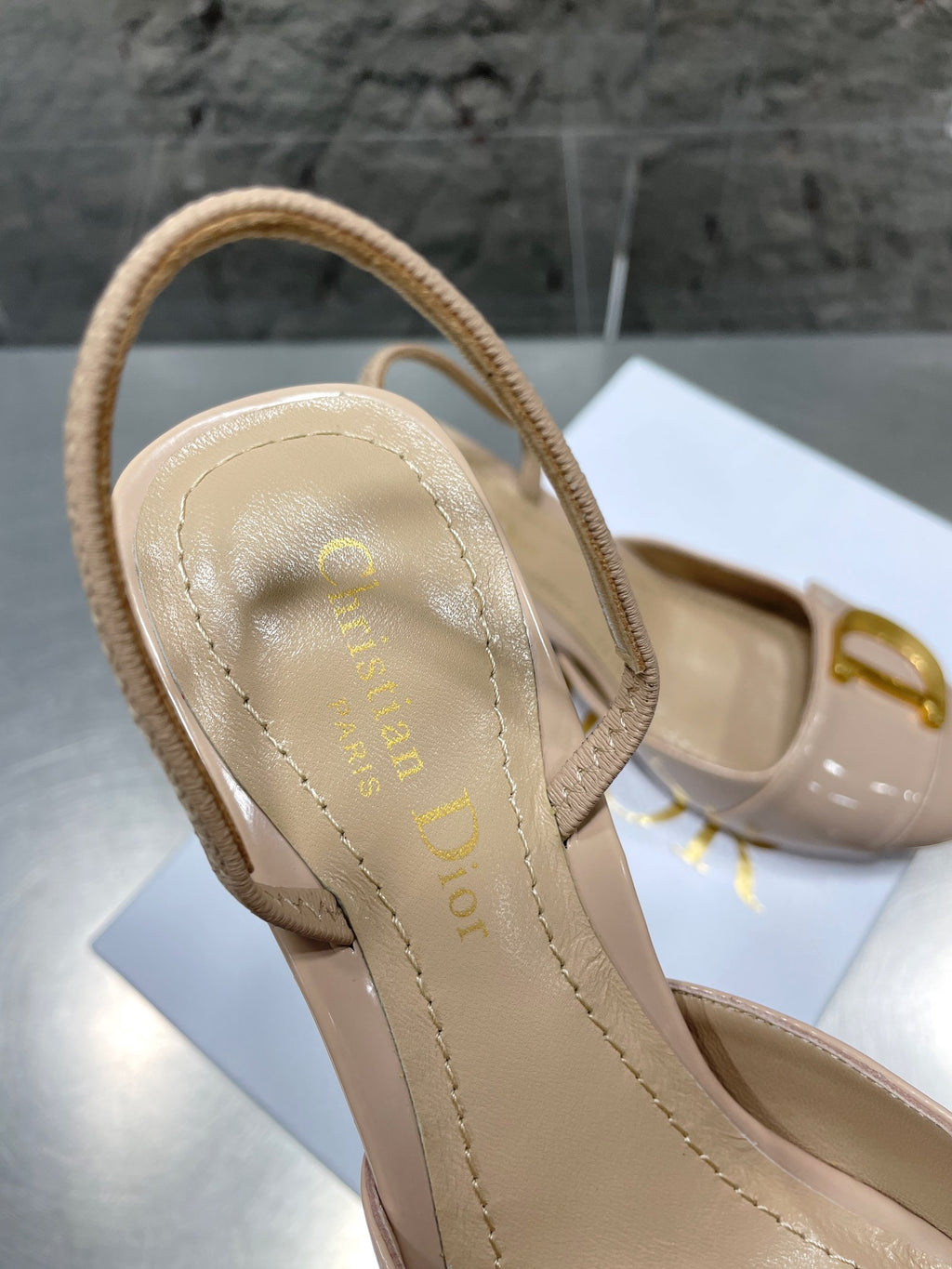 Nude CD Slingback Pump