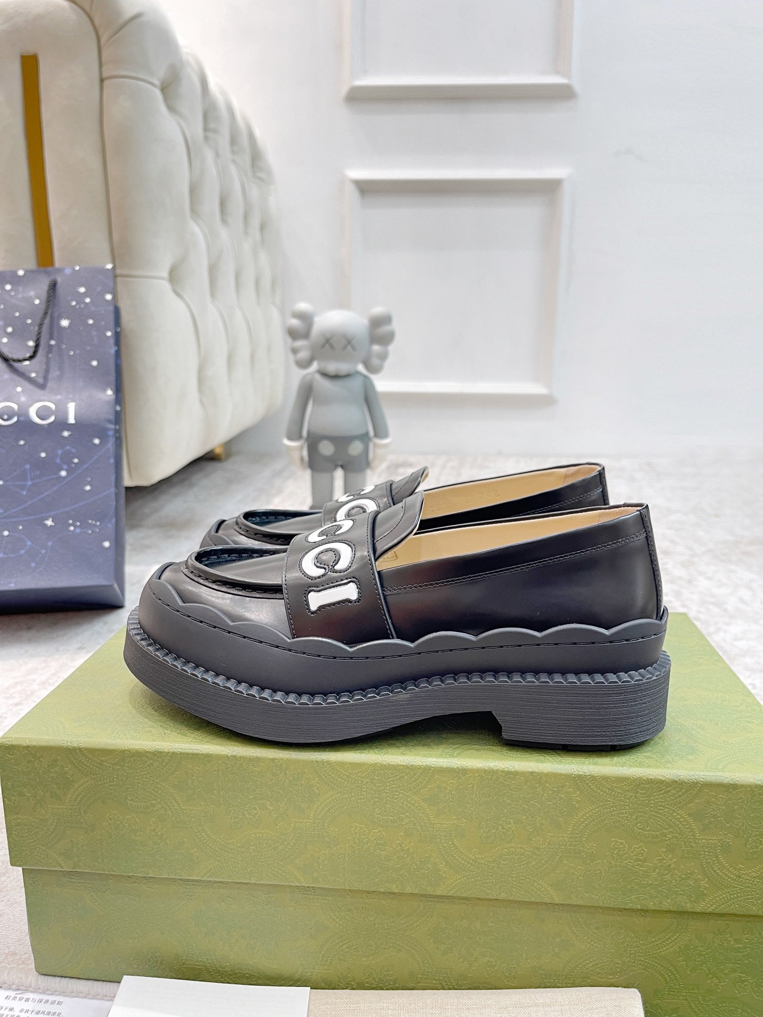 Black & White WG Loafer