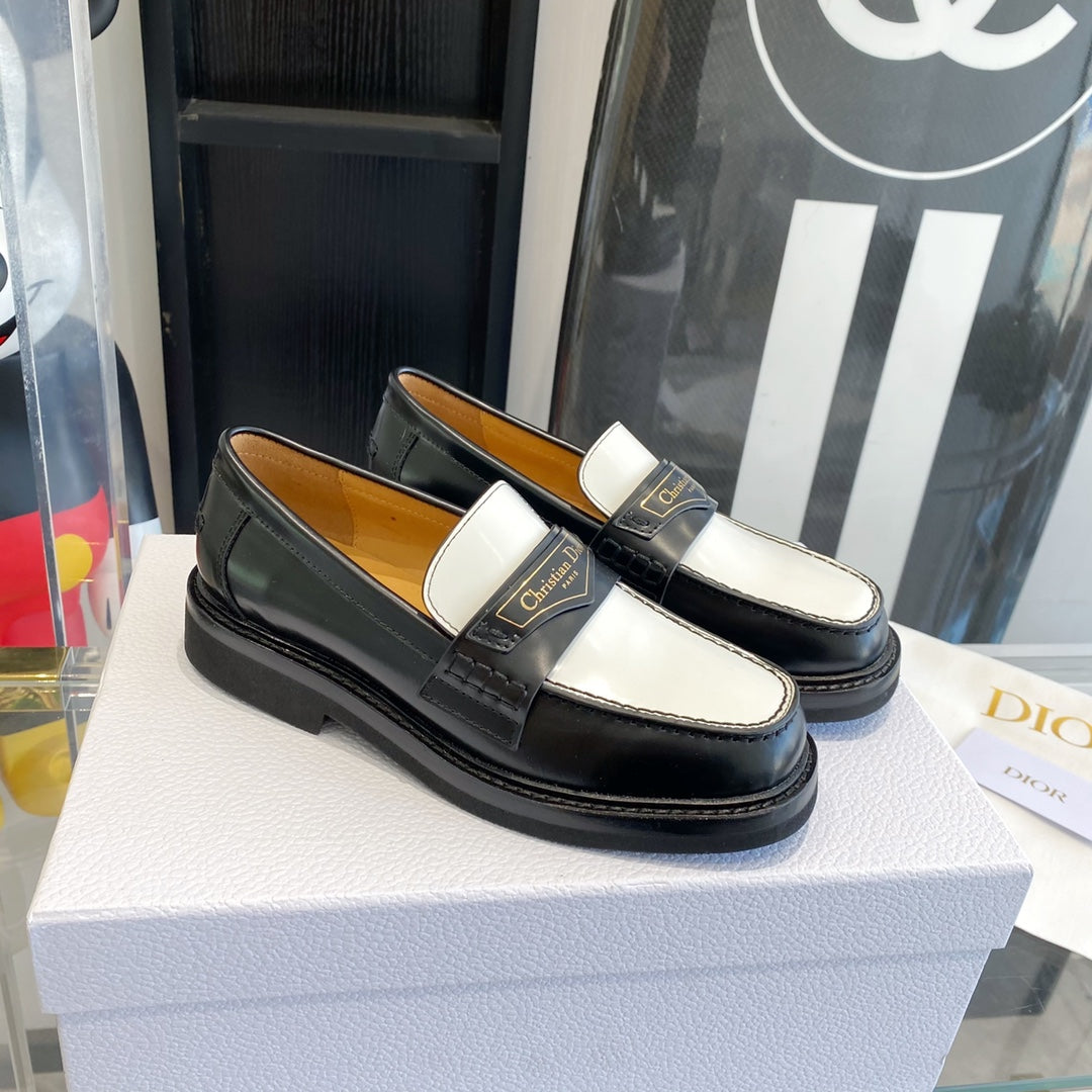 Black & White DB loafer