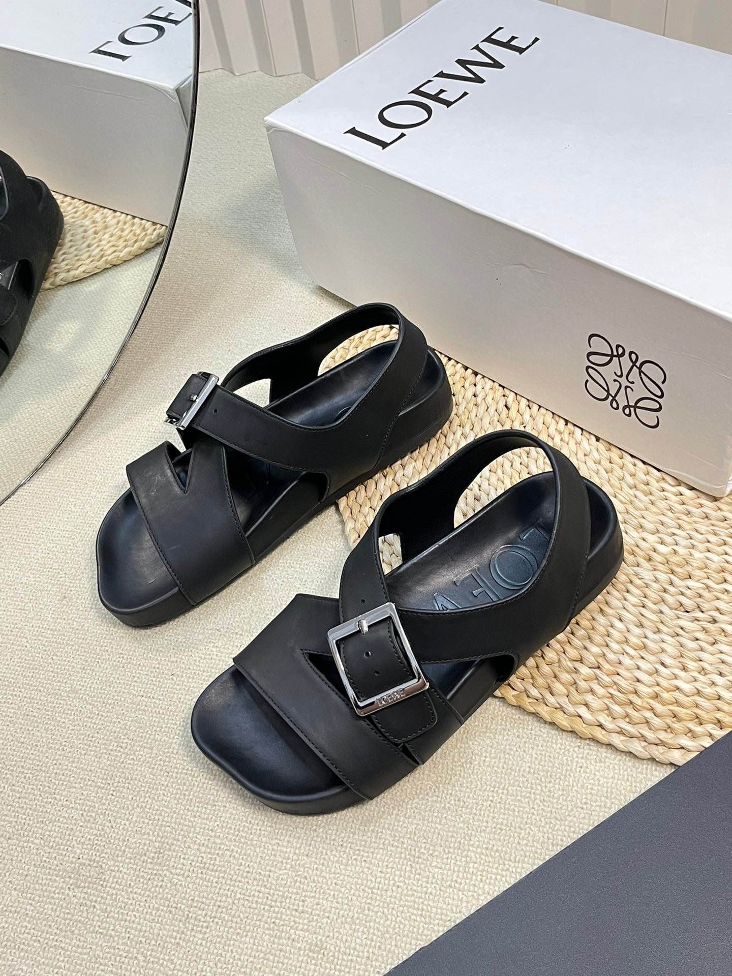 Black LE Buckle Sandal