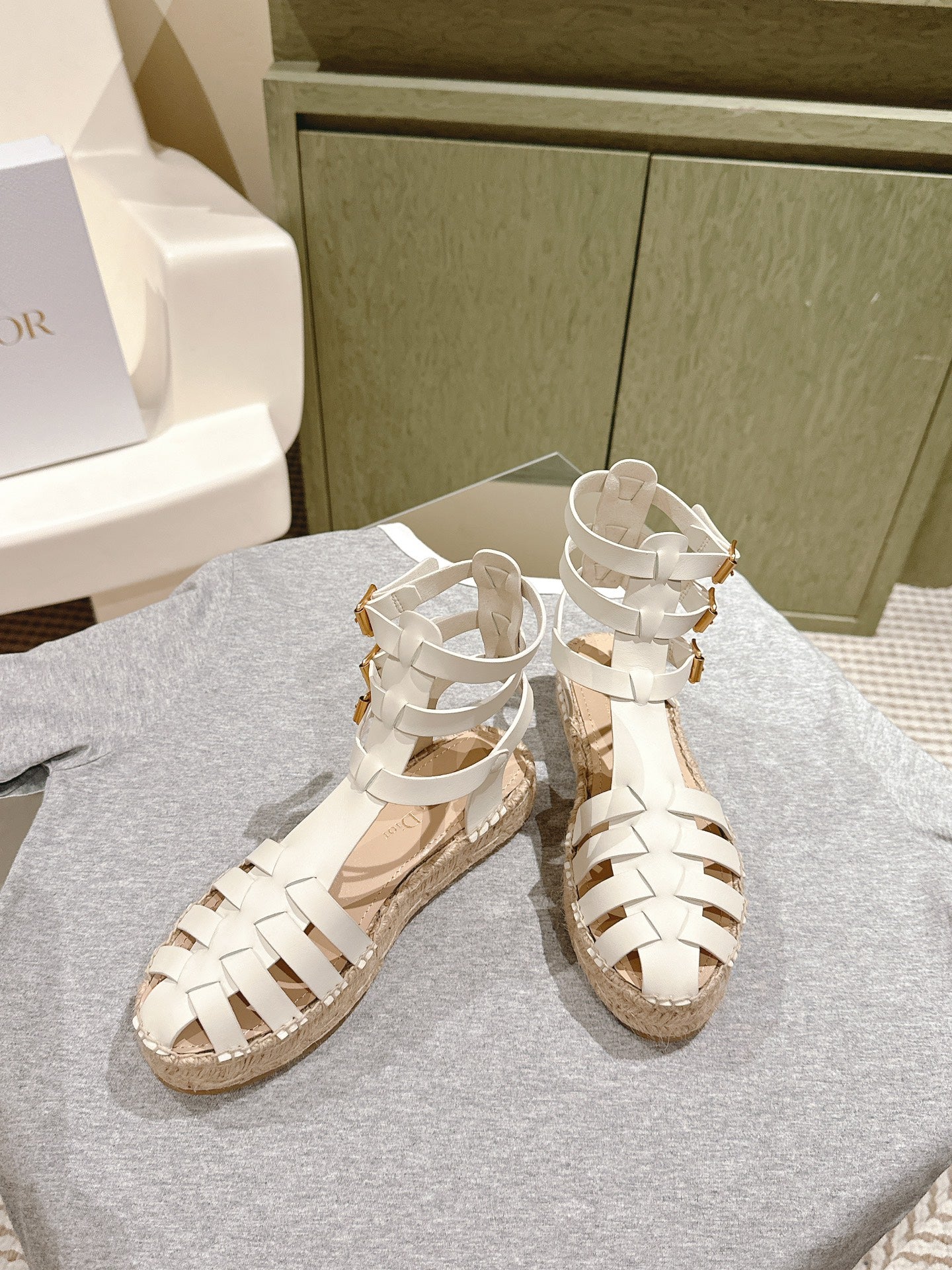 White DD Marine Sandal