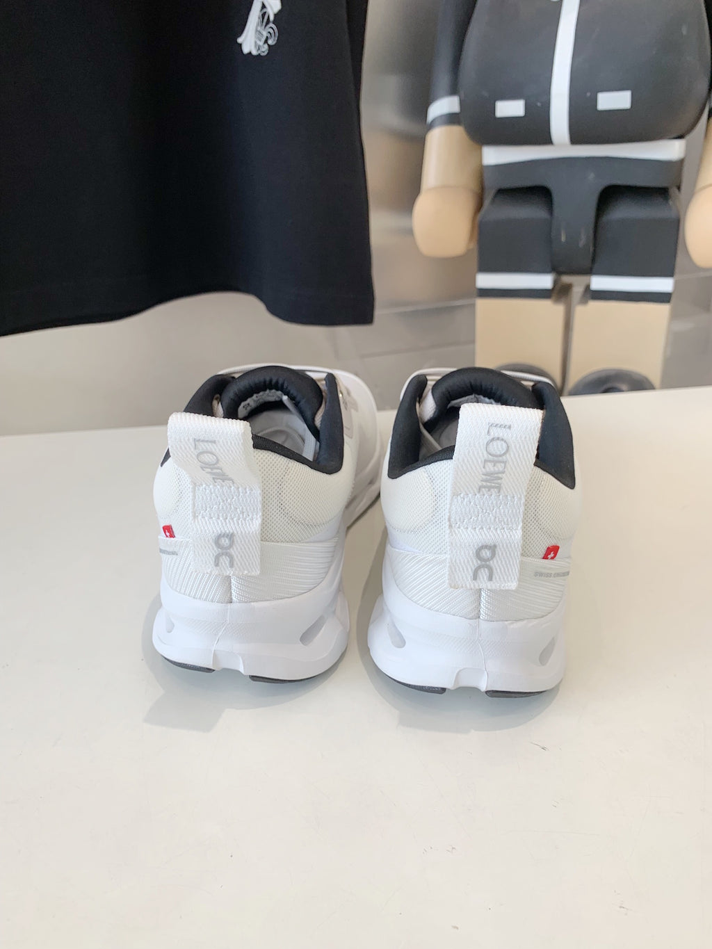 White X On Cloudtilt 2.0 Running Shoes