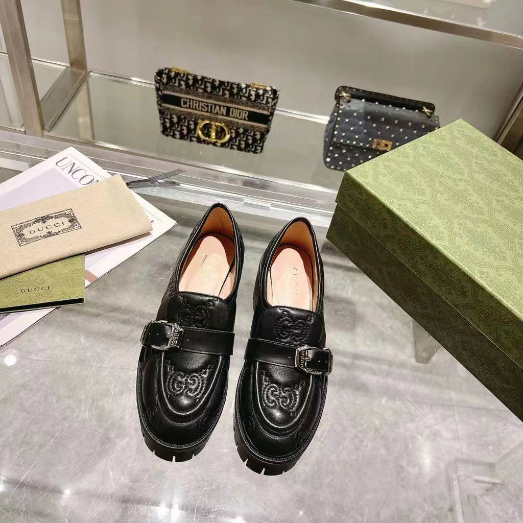 Black G Matelassé loafer