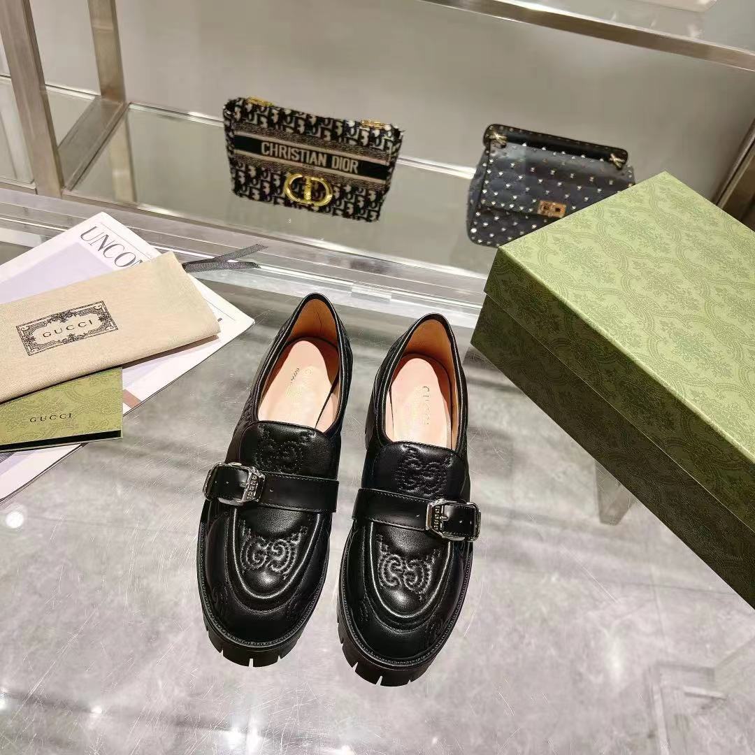 Black G Matelassé loafer