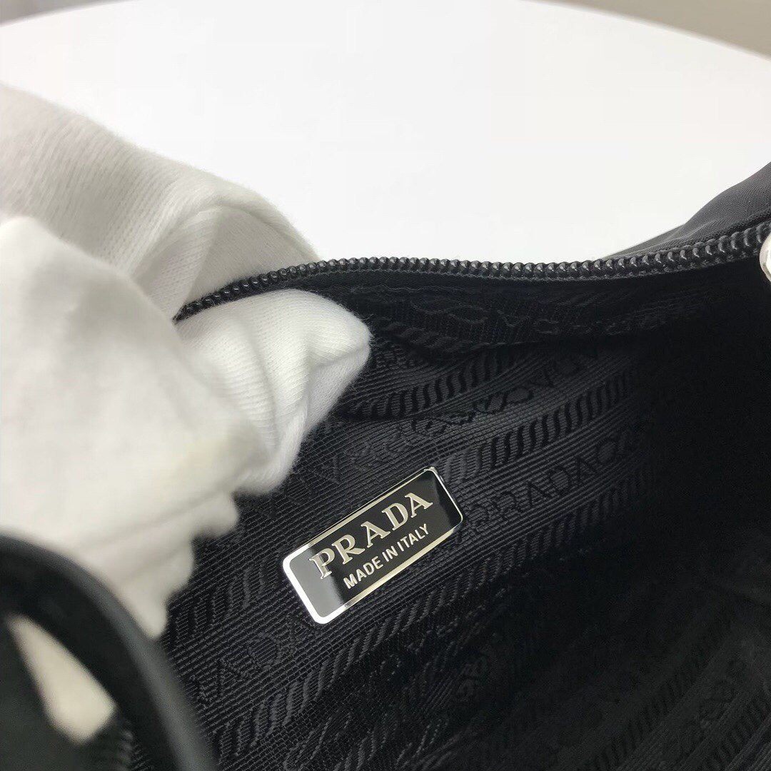 Black PRE 2000 nylon mini-bag