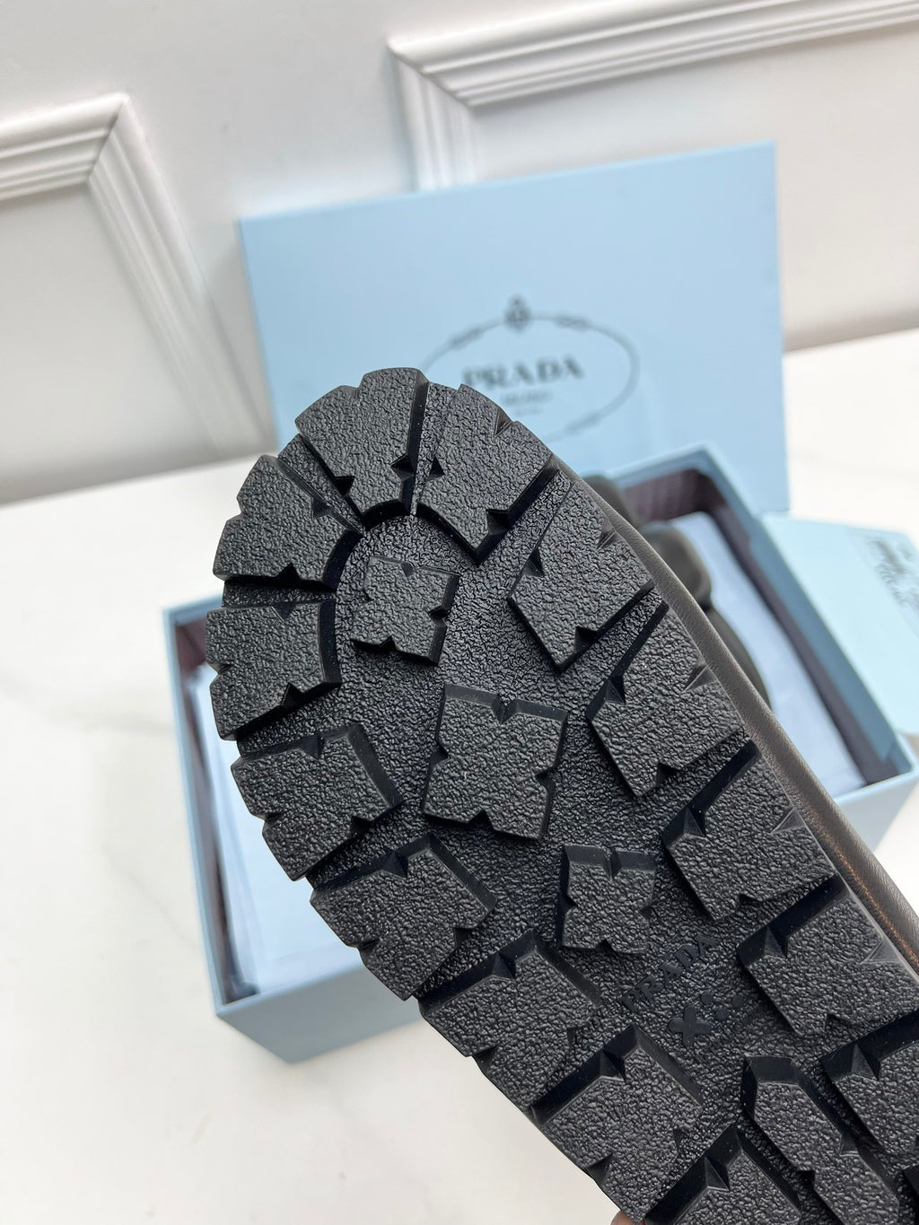 Black P soft padded leather sabots