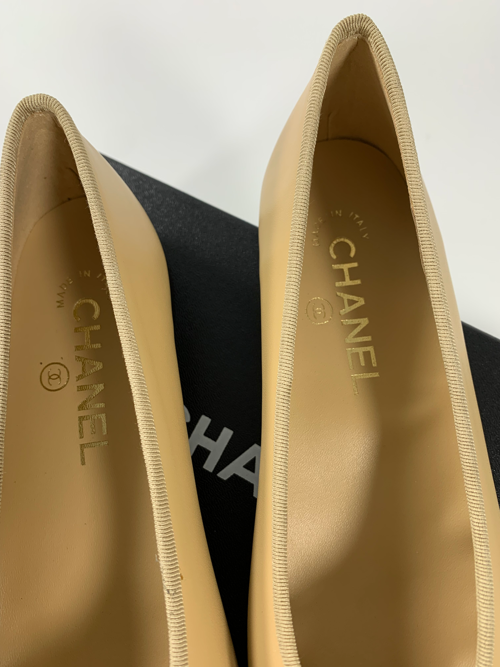 Beige & Black C Ballerinas