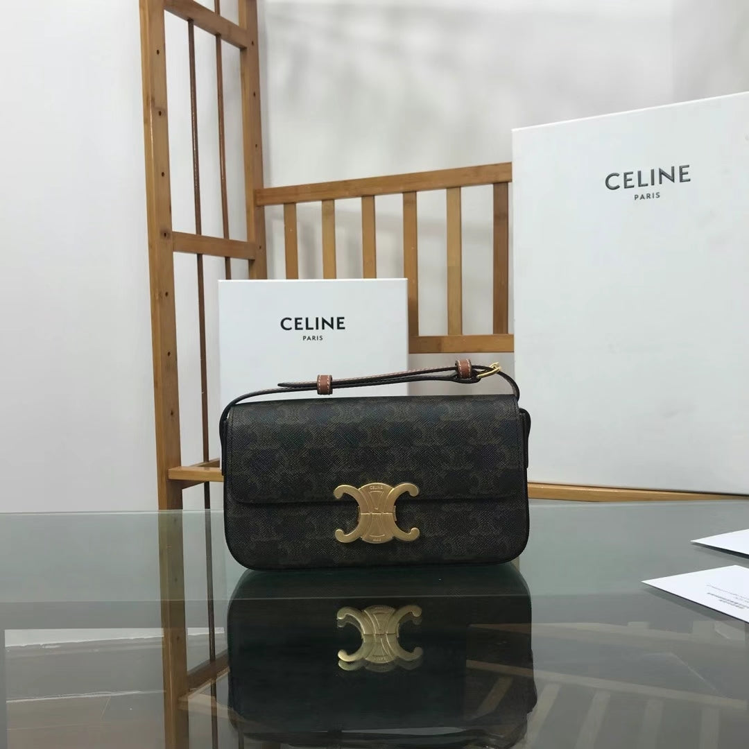 Tan triomphe shoulder bag