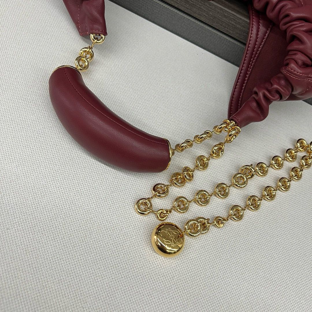 Crimson Medium Squeeze Bag