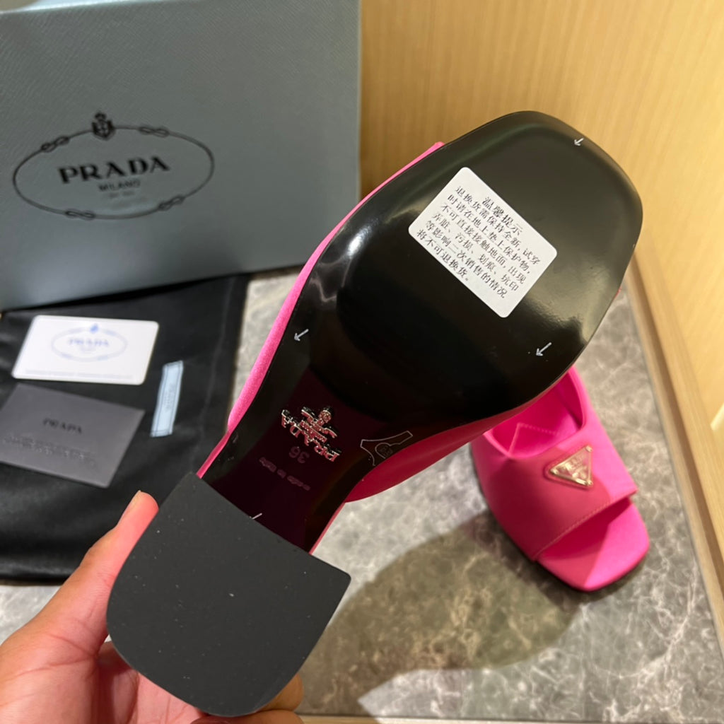 Pink High-heeled satin slides