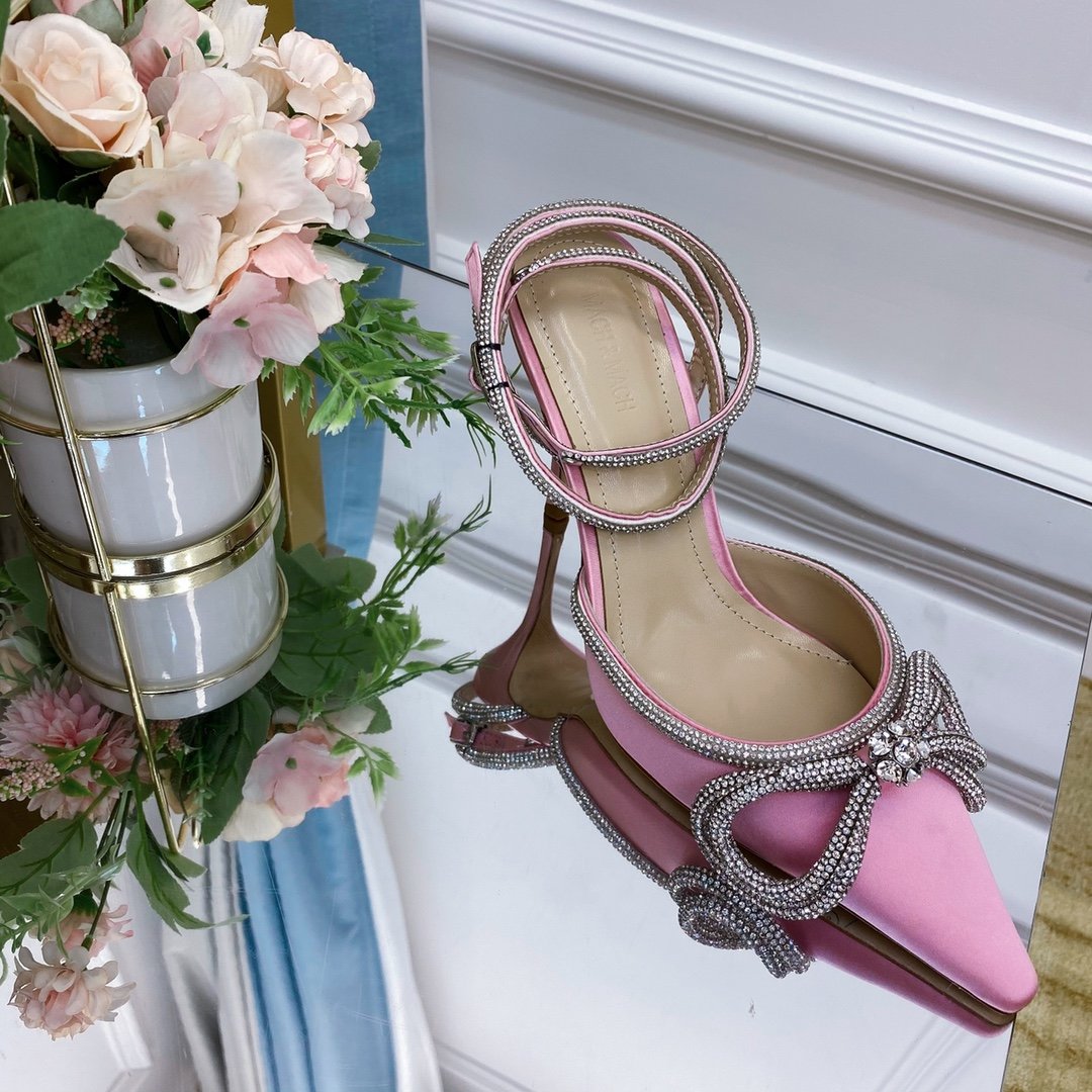 Pink double bow pumps