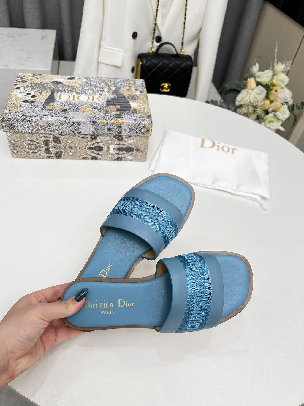 Pastel Blue DD Slide