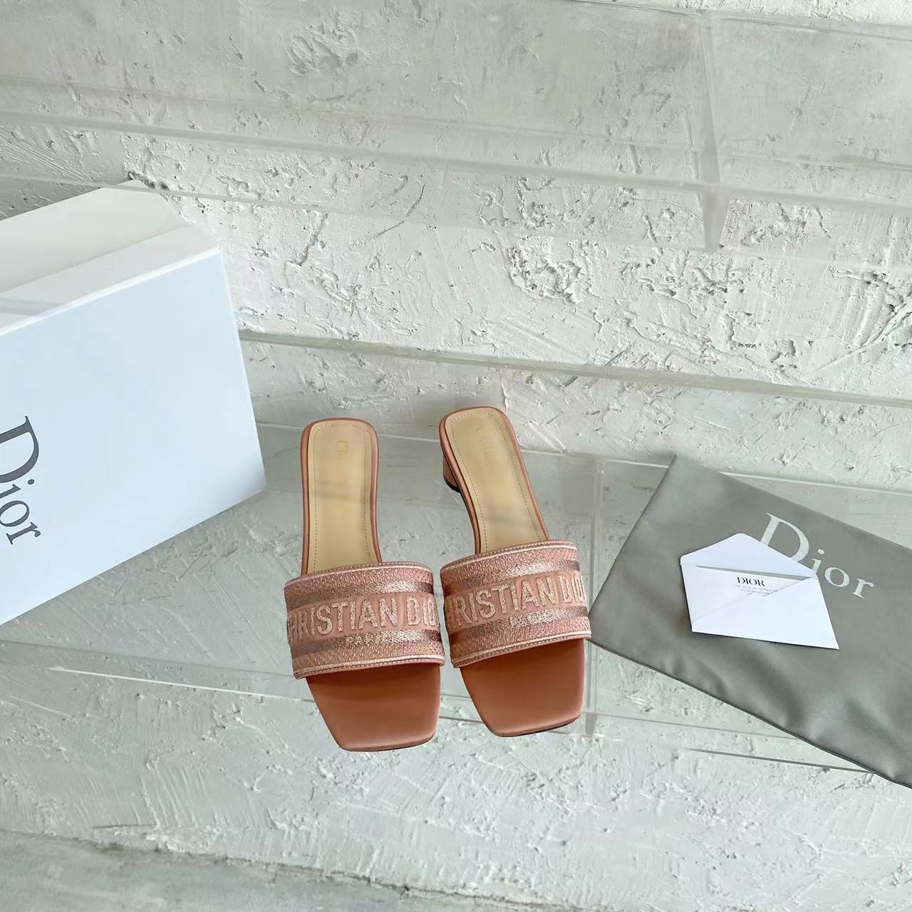 Rose DD Heeled Slide