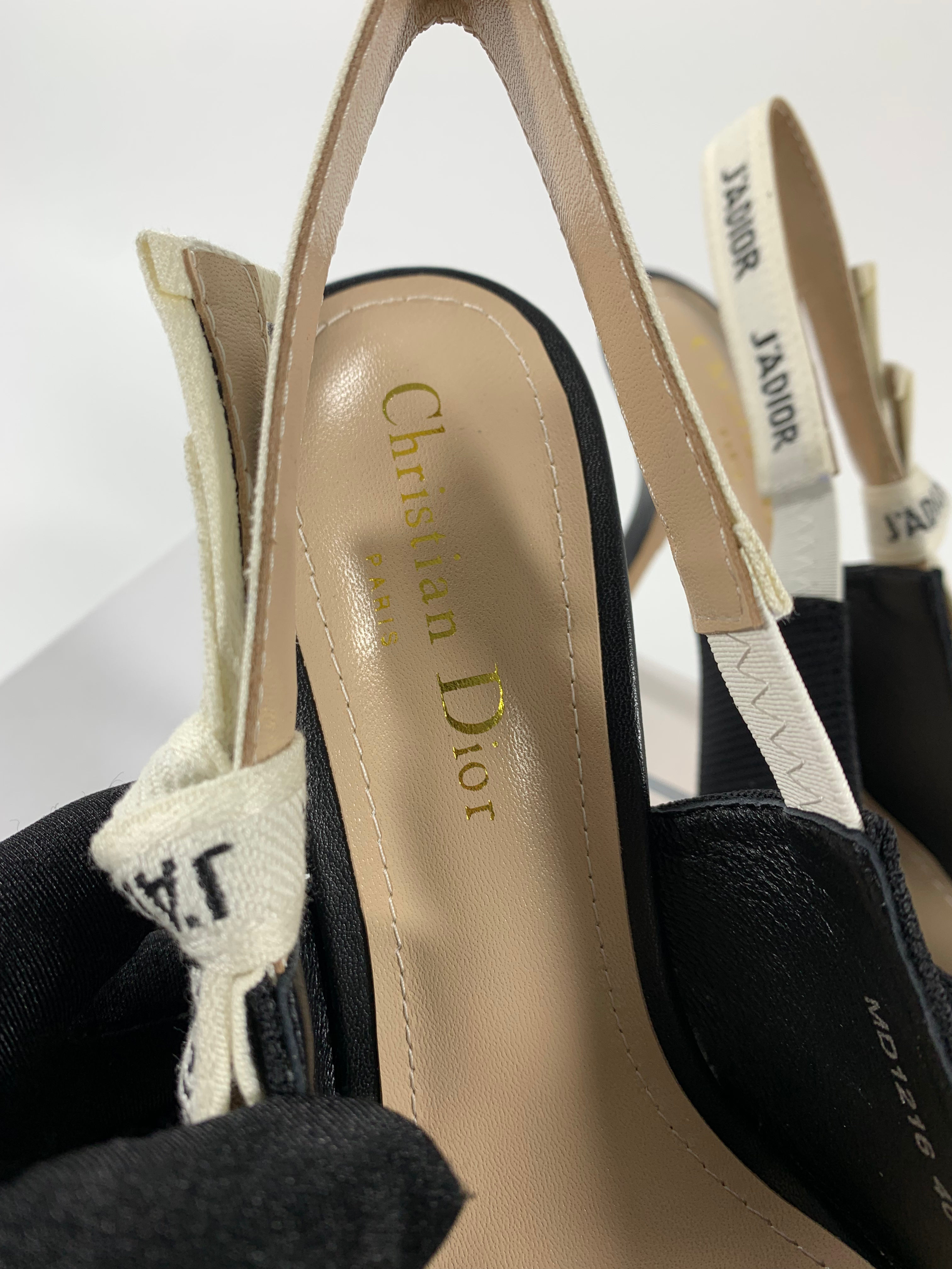 JD pump in technical canvas