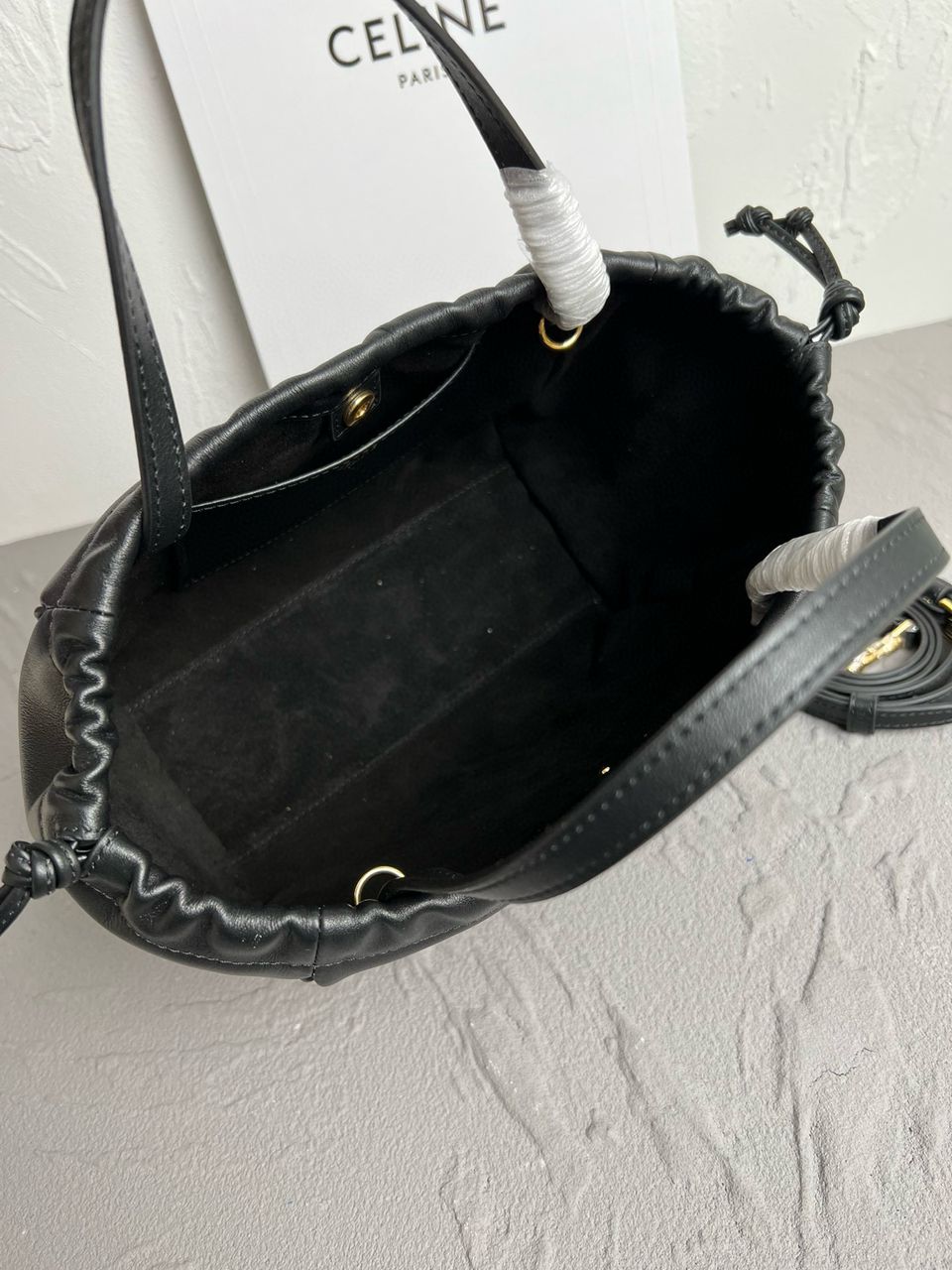 Black Small Cabas Drawstring Triomphe