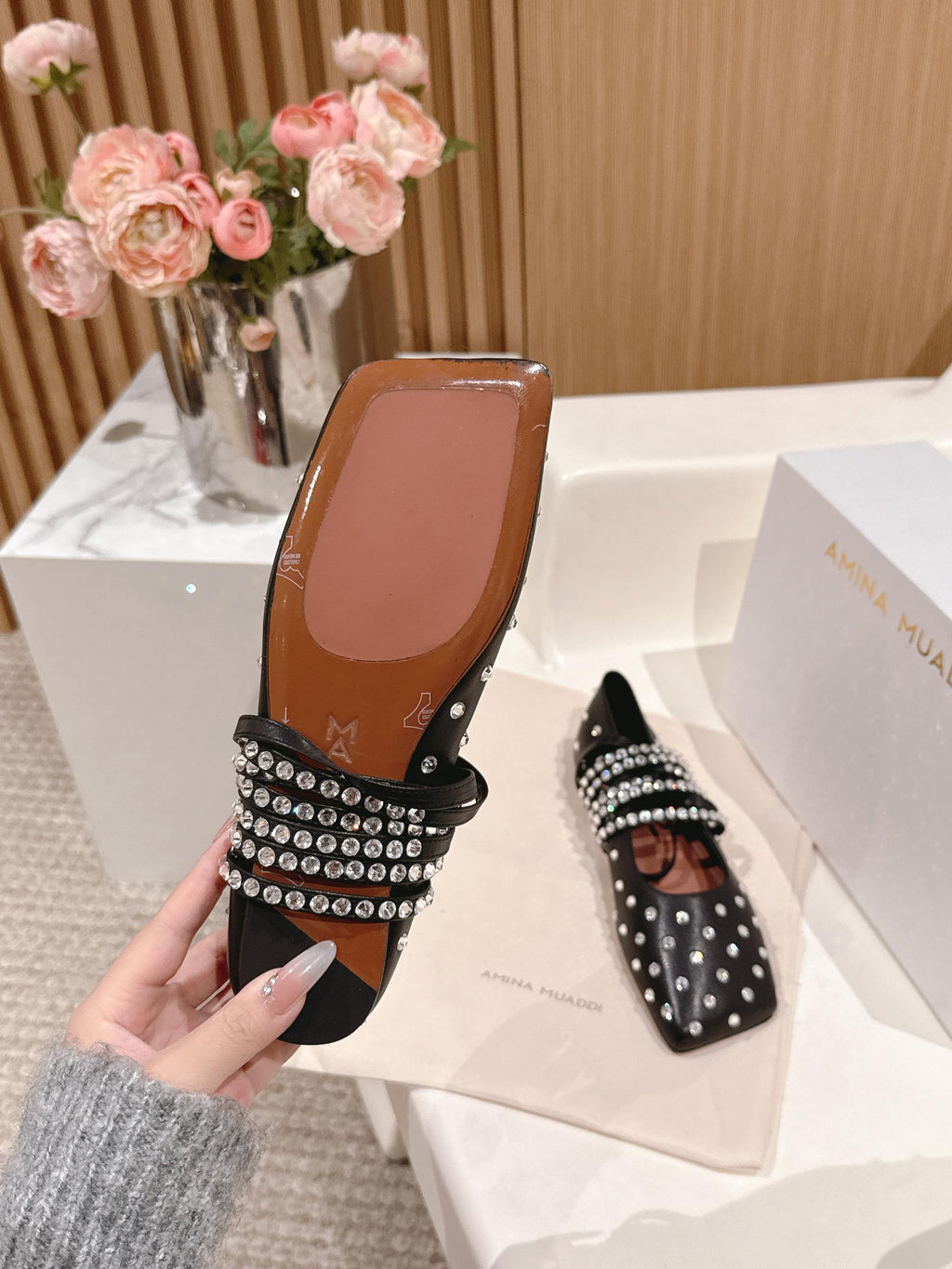 Black Ane Embellished Leather Ballet Flats