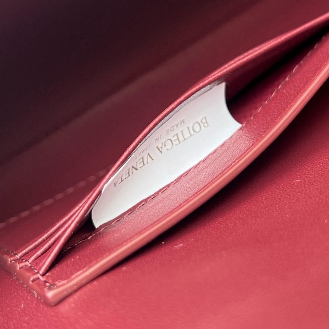 Barolo Andiamo Clutch