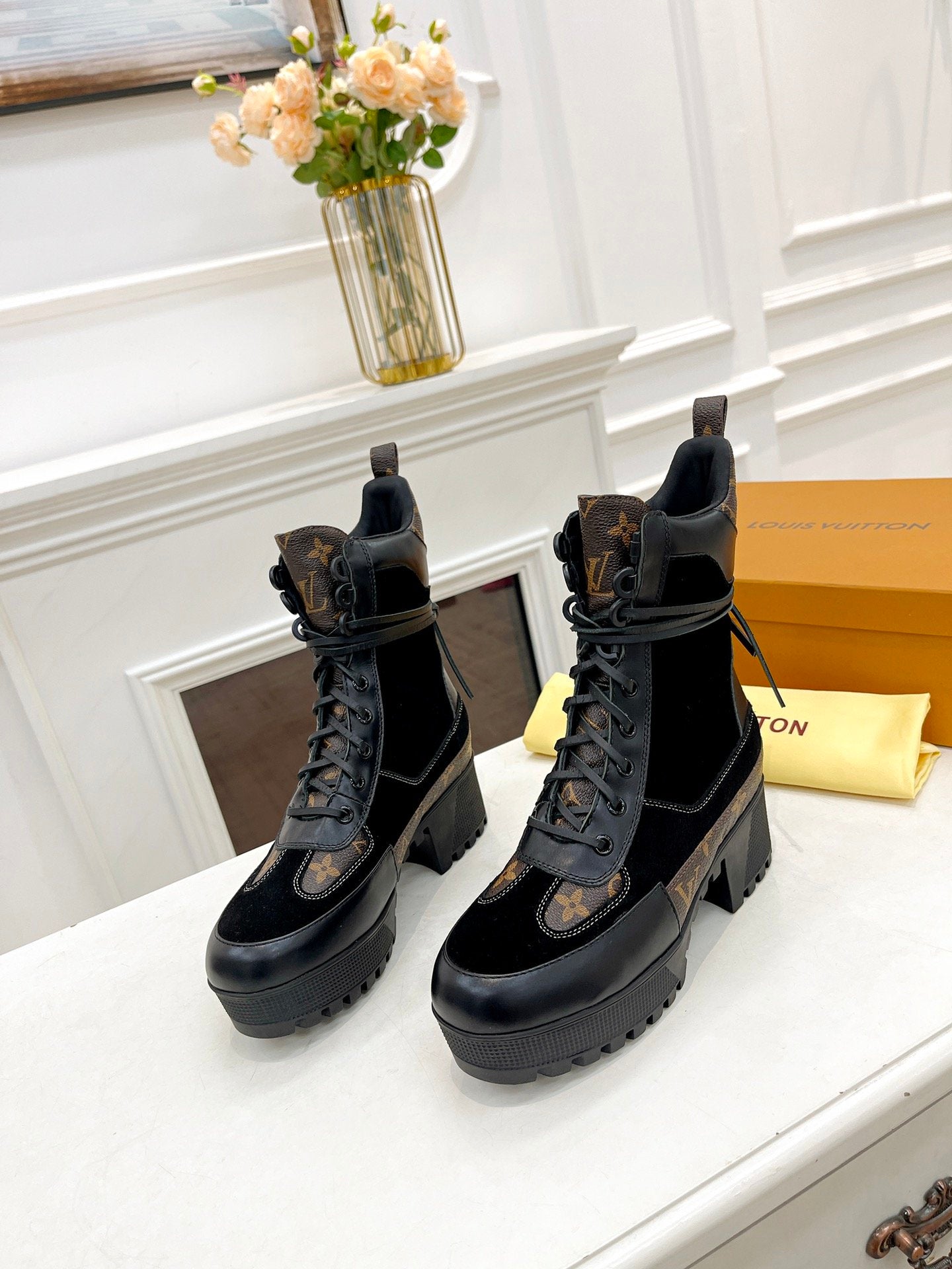 Black LL platform desert boot