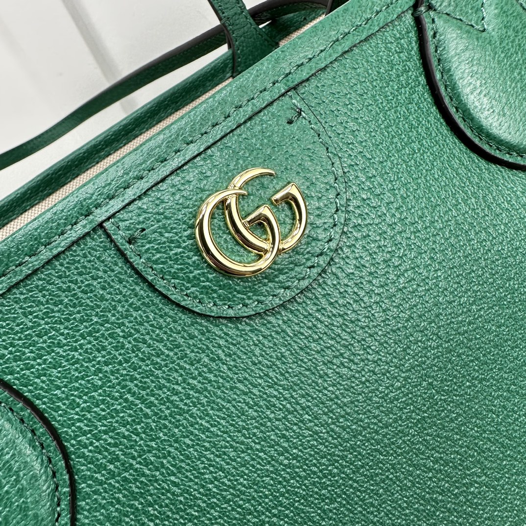 Green GO Medium Tote Bag