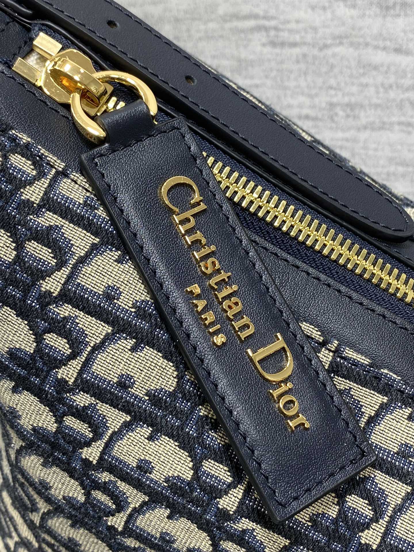 Blue Medium Journey Bag