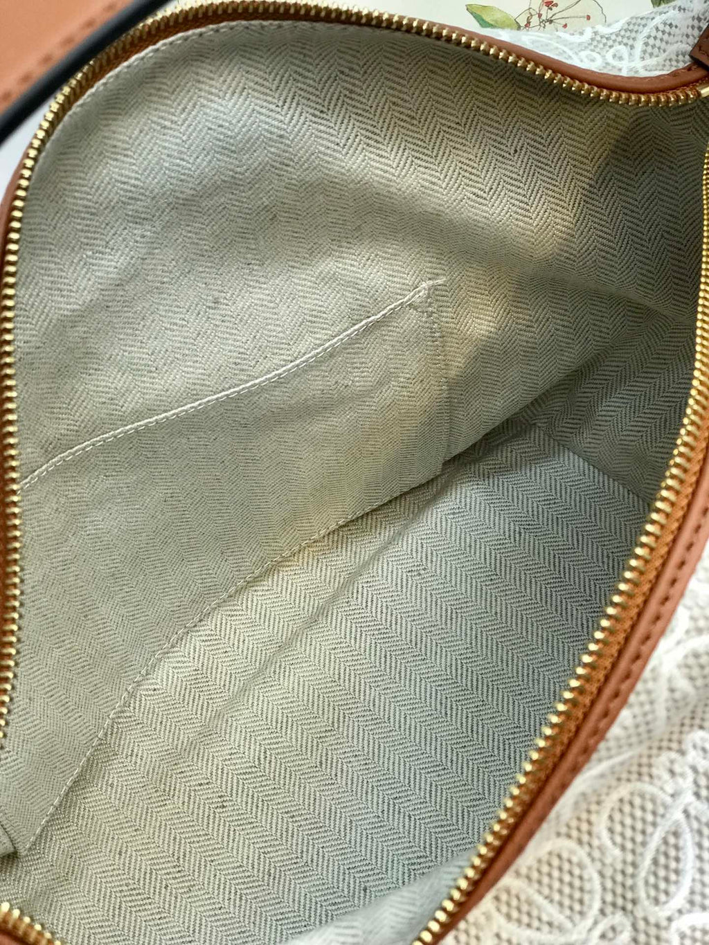 Ecru & Tan medium LC bag