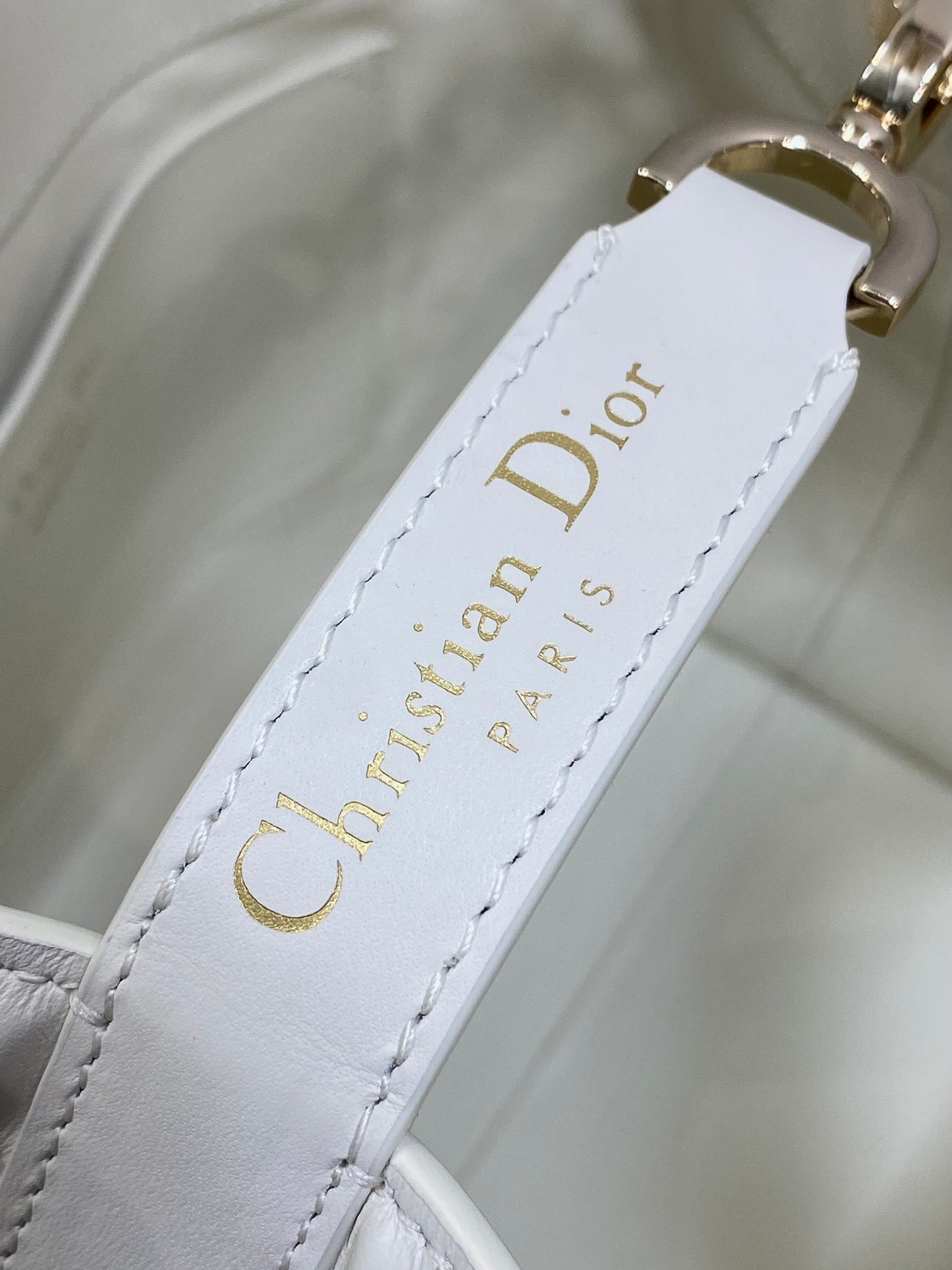 Latte Small Toujours Vertical Tote Bag