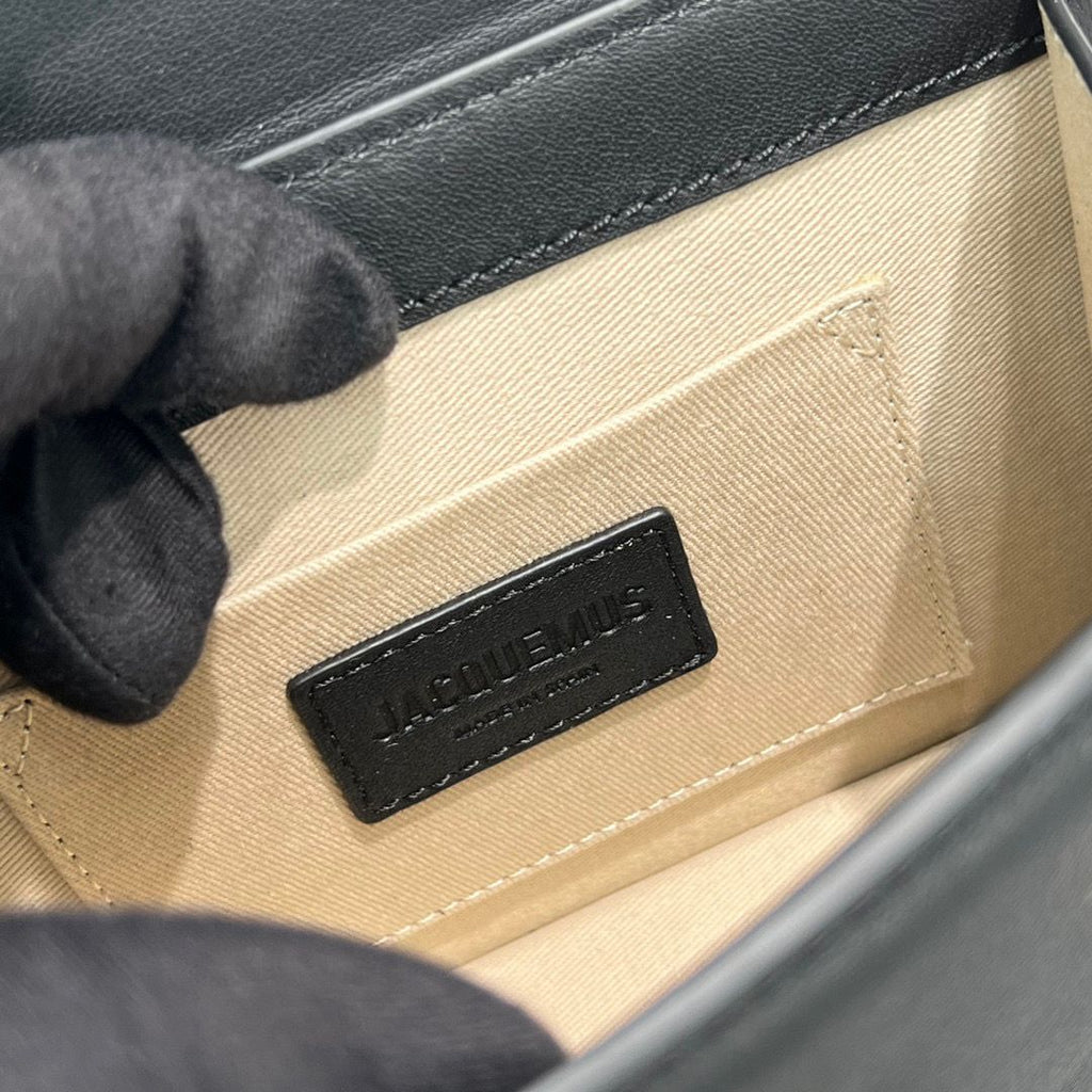 Black LC Noeud Coiled Handbag