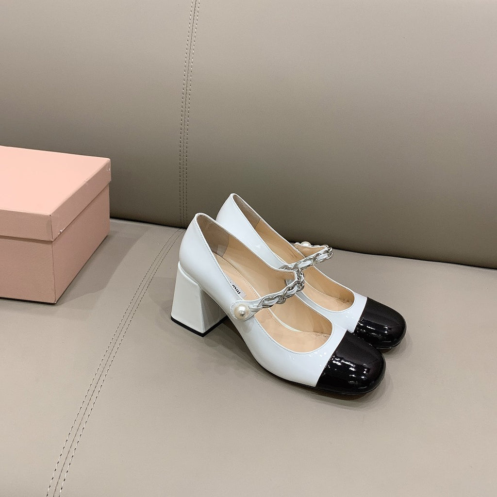 Black & white MM patent leather 65 mm pumps