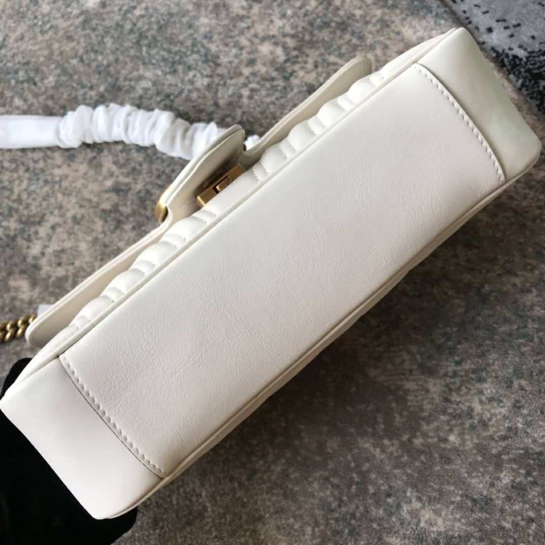 White GM small shoulder bag