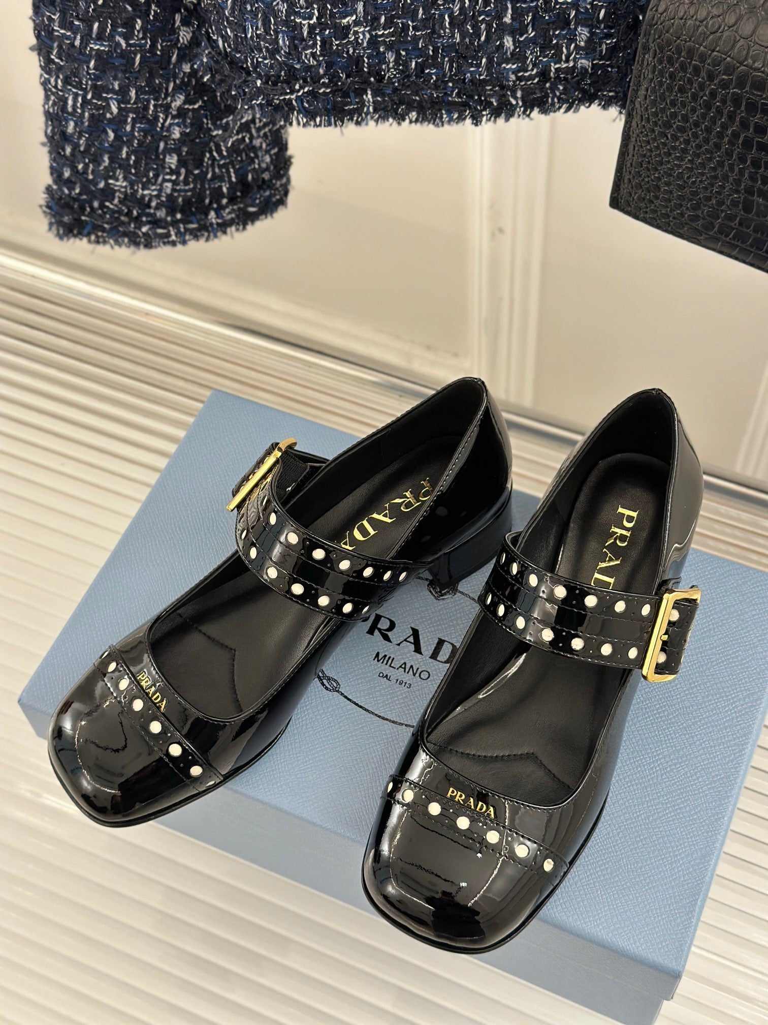 Black Mary Jane Pumps