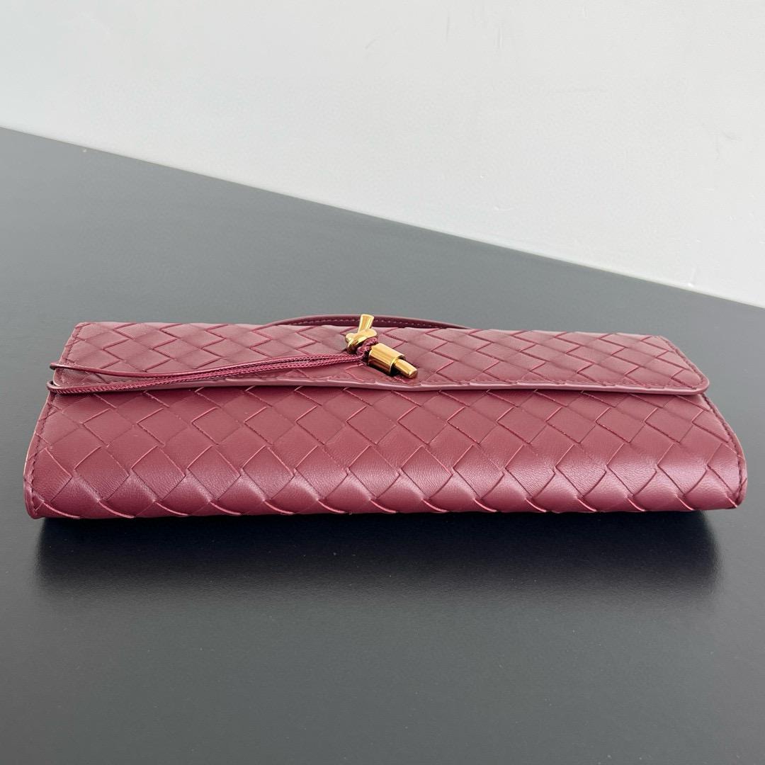 Barolo Andiamo Clutch