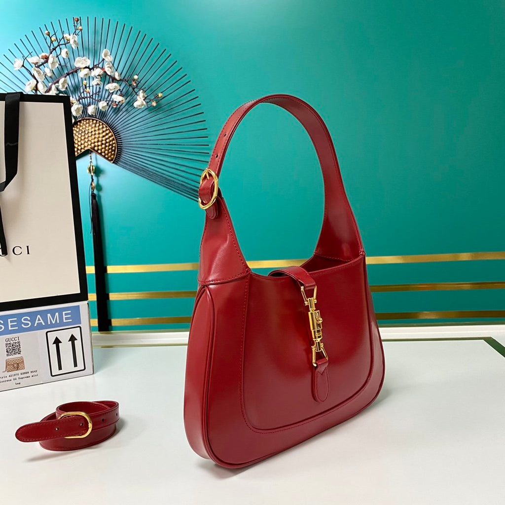 Red GJ 1961 small shoulder bag