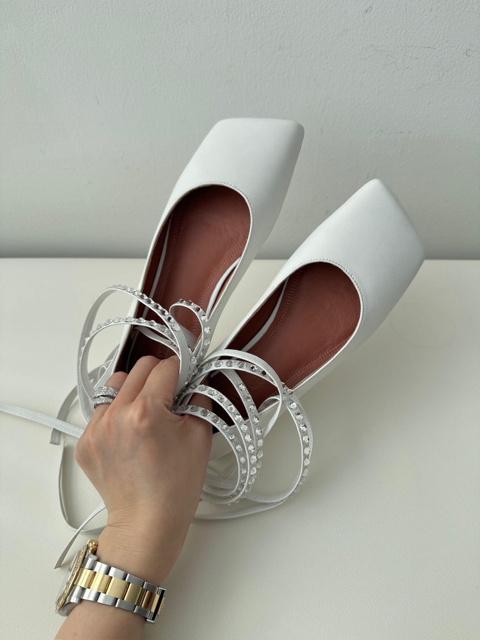 White Ane Lace Up Flat