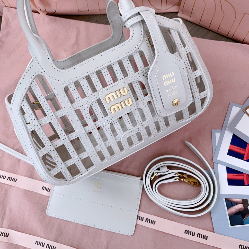 Chalk White Leather Basket