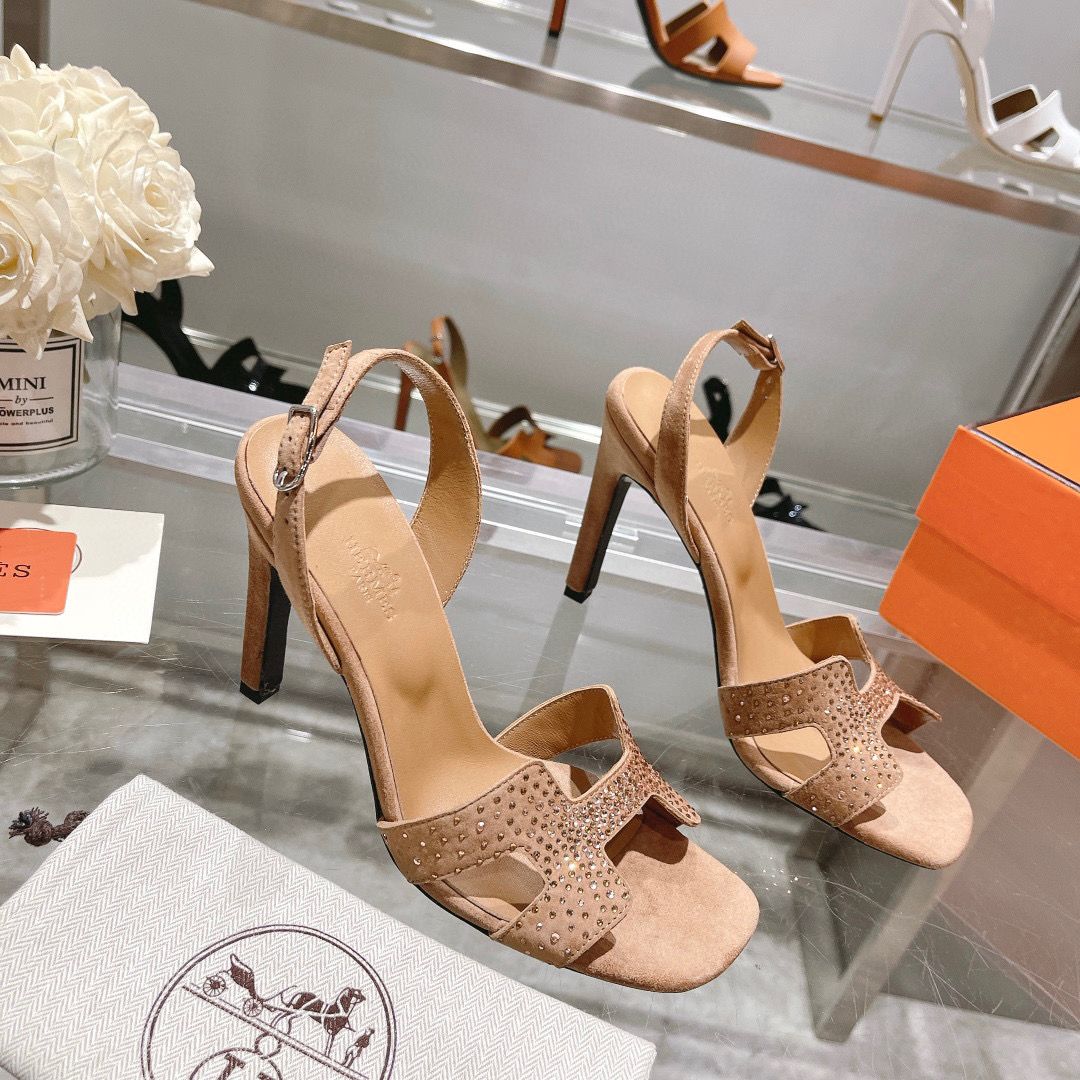 Bois De Santal HE 105 sandal