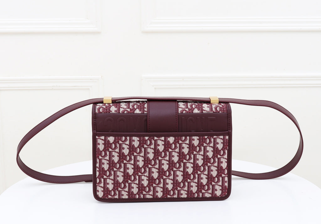30M burgundy oblique bag