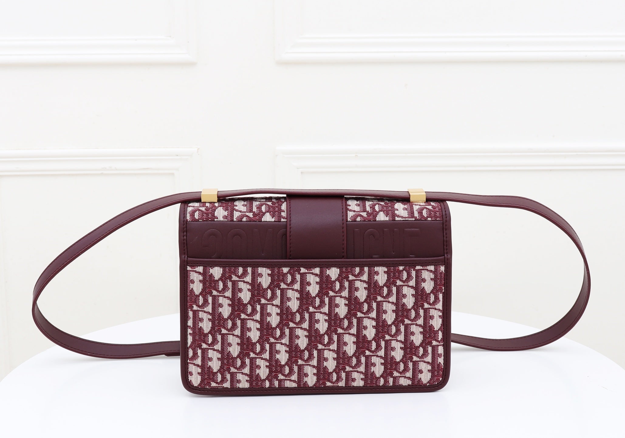 30M burgundy oblique bag