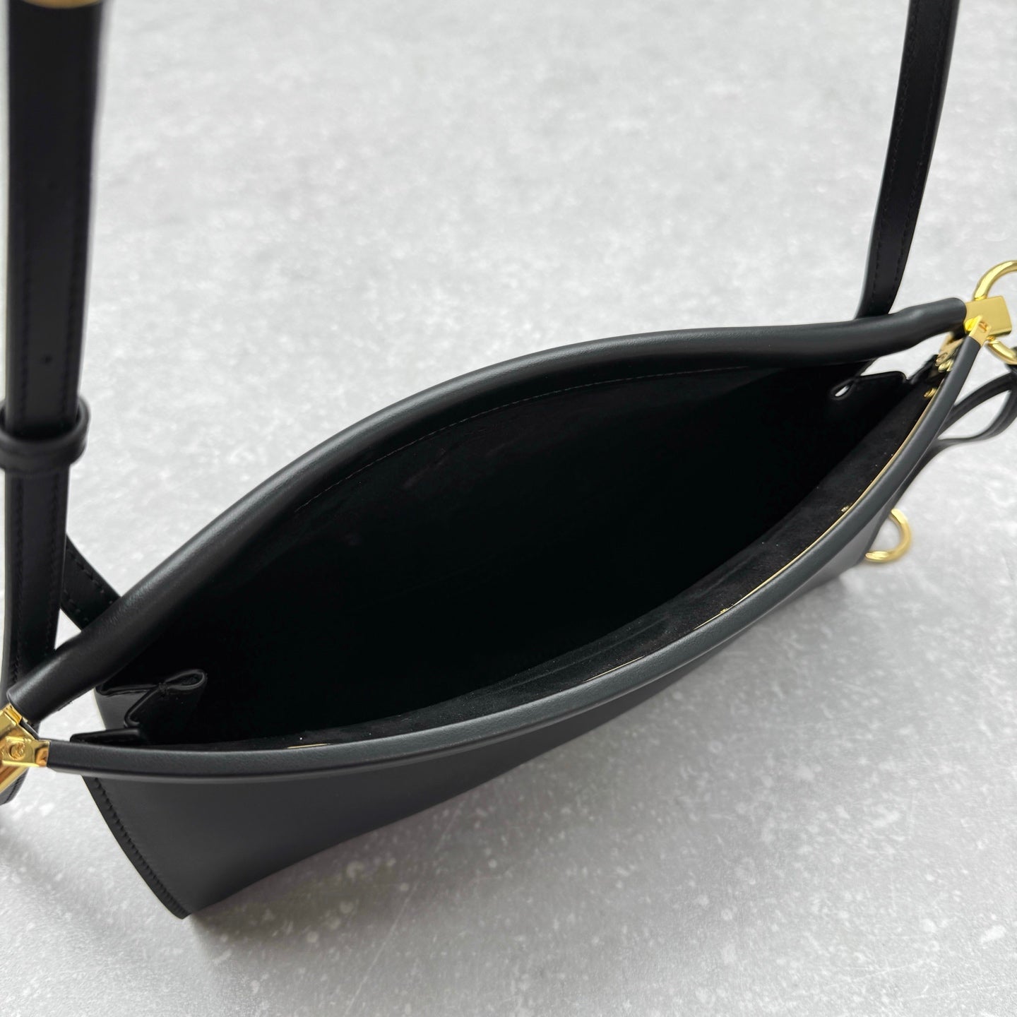 Black Le Click East West Small Bag