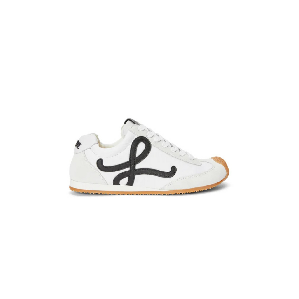 White/Black Ballet Runner