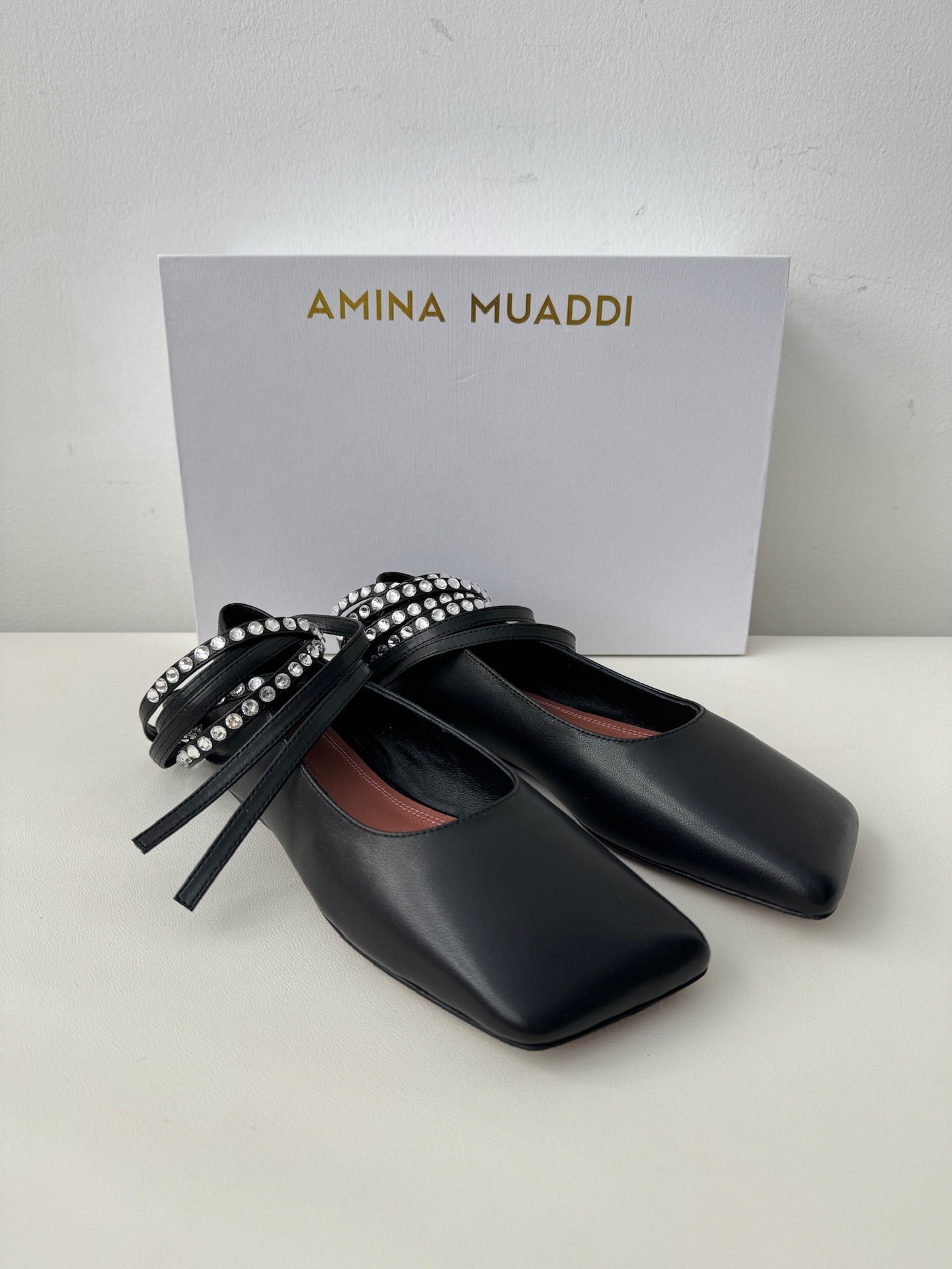 Black Ane Lace Up Flat