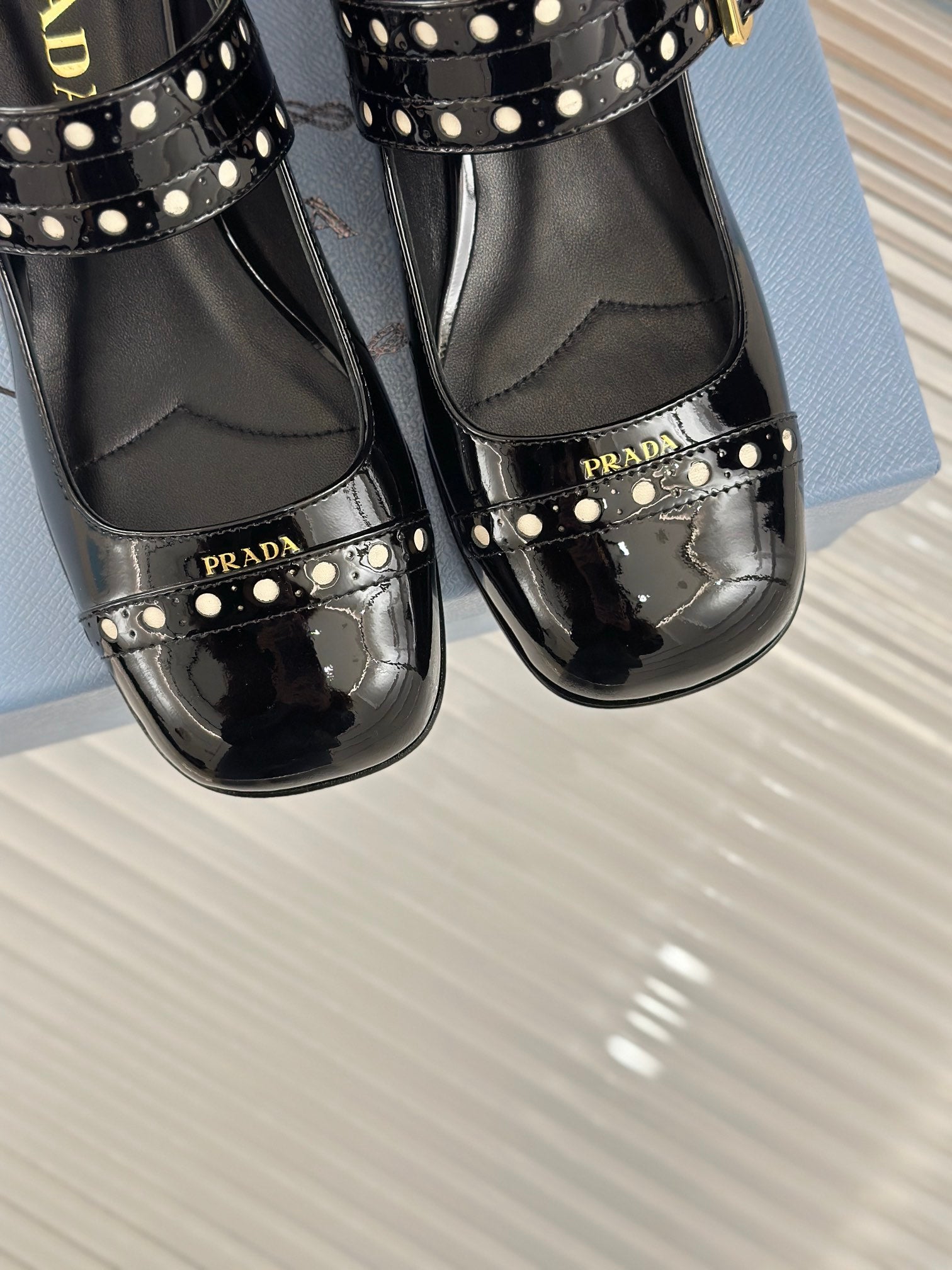 Black Mary Jane Pumps