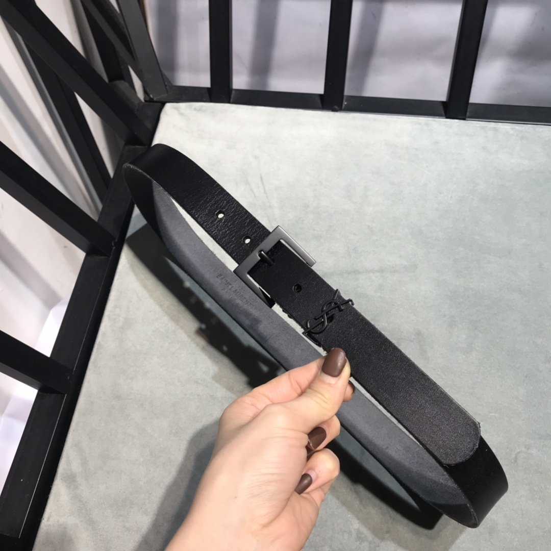 Black embellished leather belt