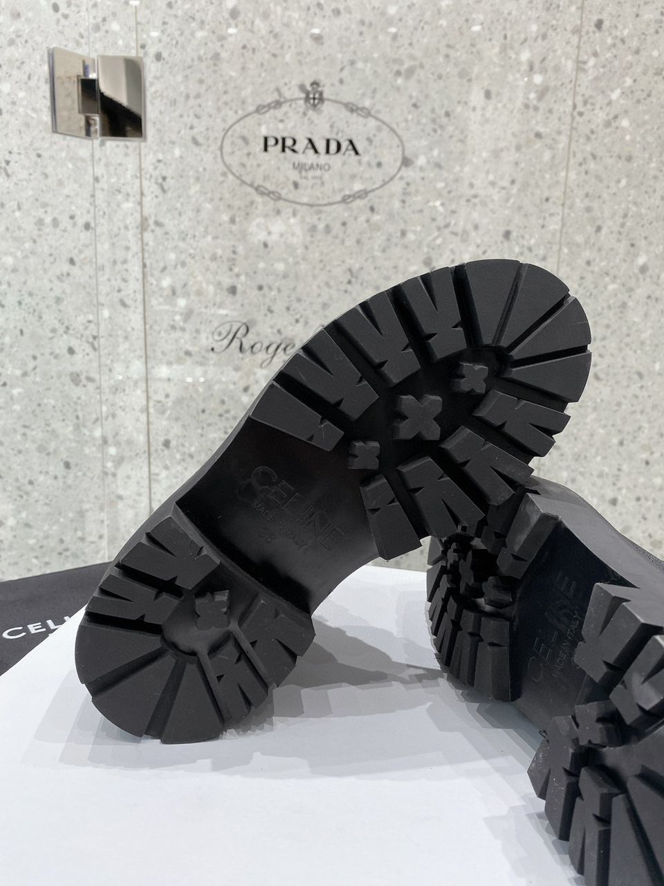 Black CB laced up boot