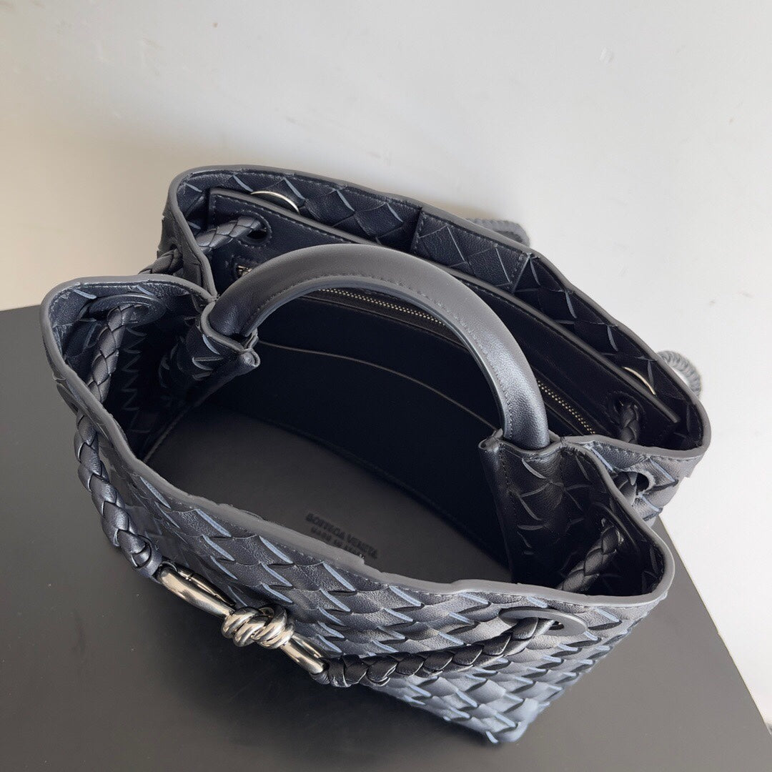 Black\Silver Small Andiamo