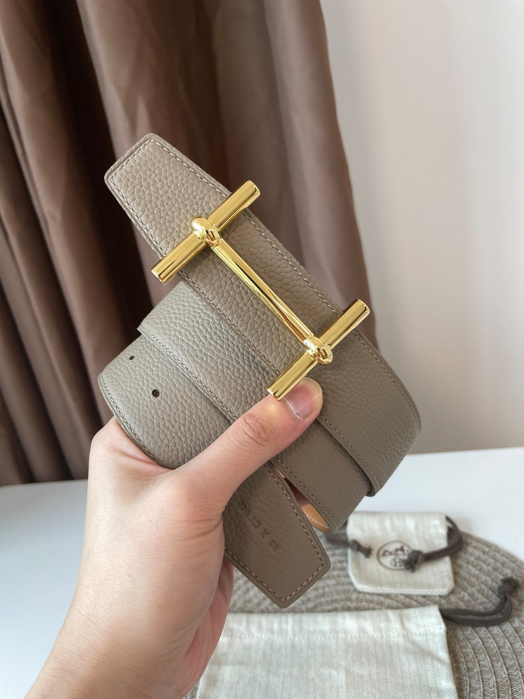 Brown HD gold belt buckle & leather strap