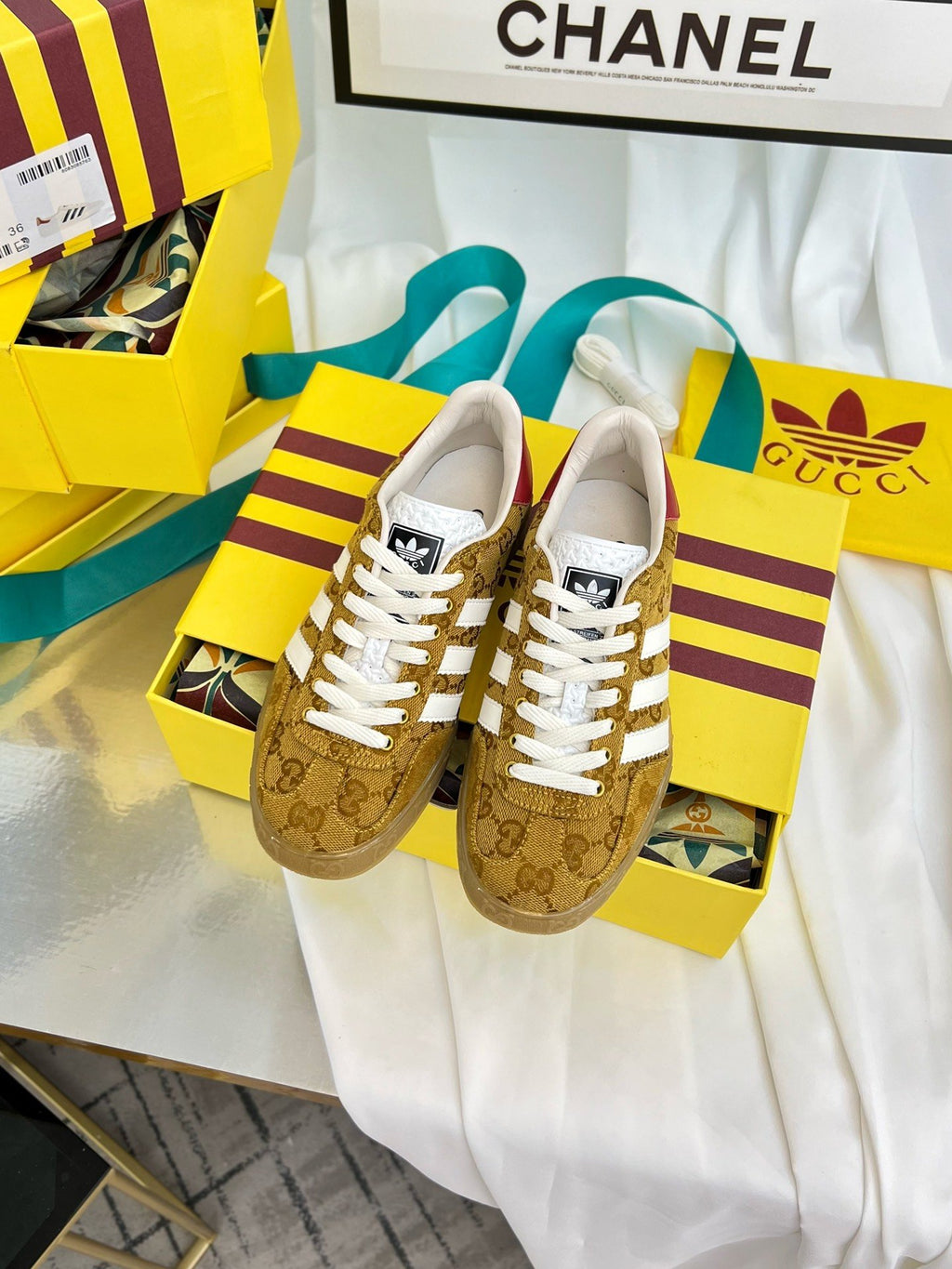 Men's Natural AG canvas sneakers