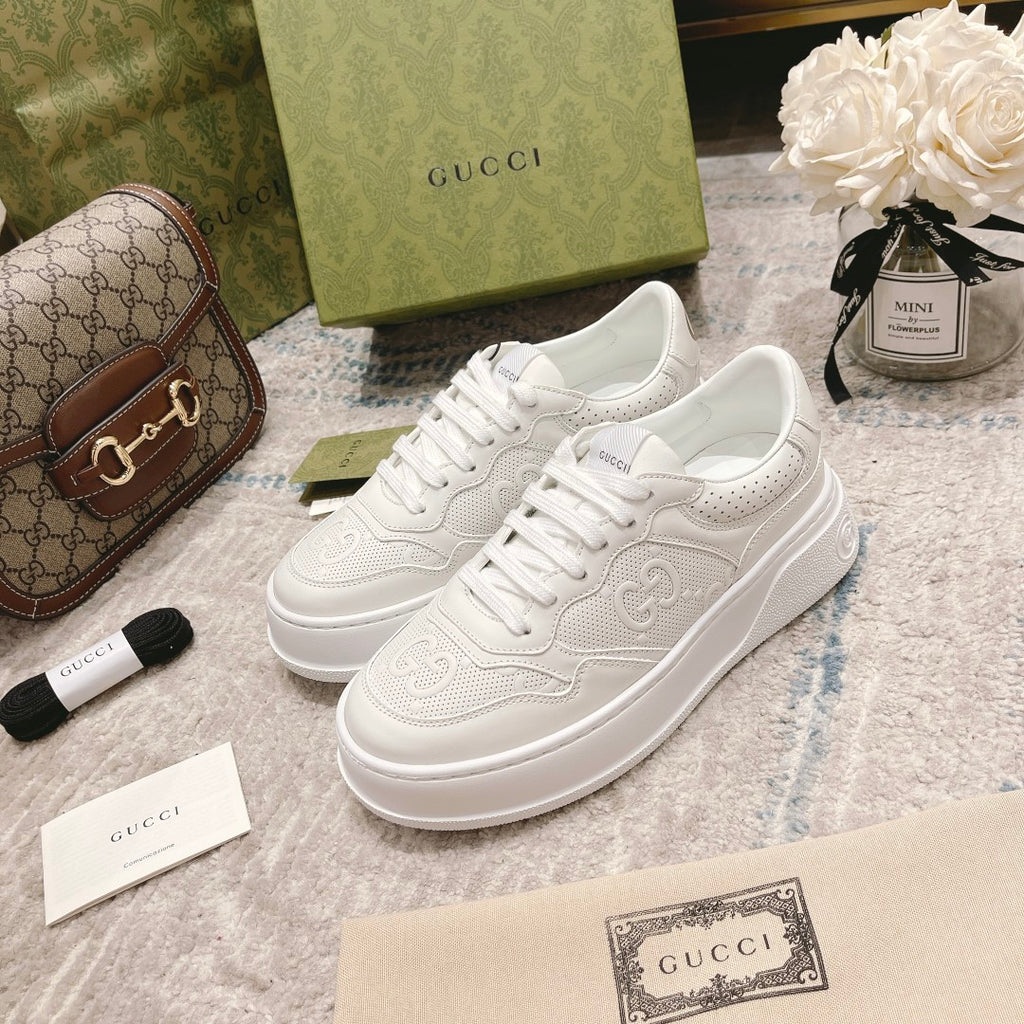 Women's White GG sneaker